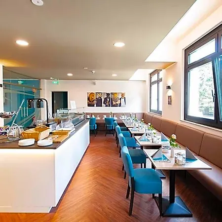 New Work Hotel 3*