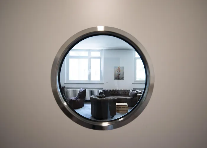 New Work Ξενοδοχείο 3*